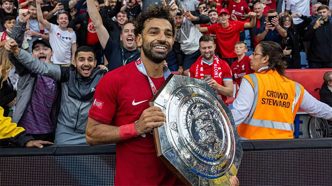 Salah giành mọi danh hiệu có thể có với Liverpool